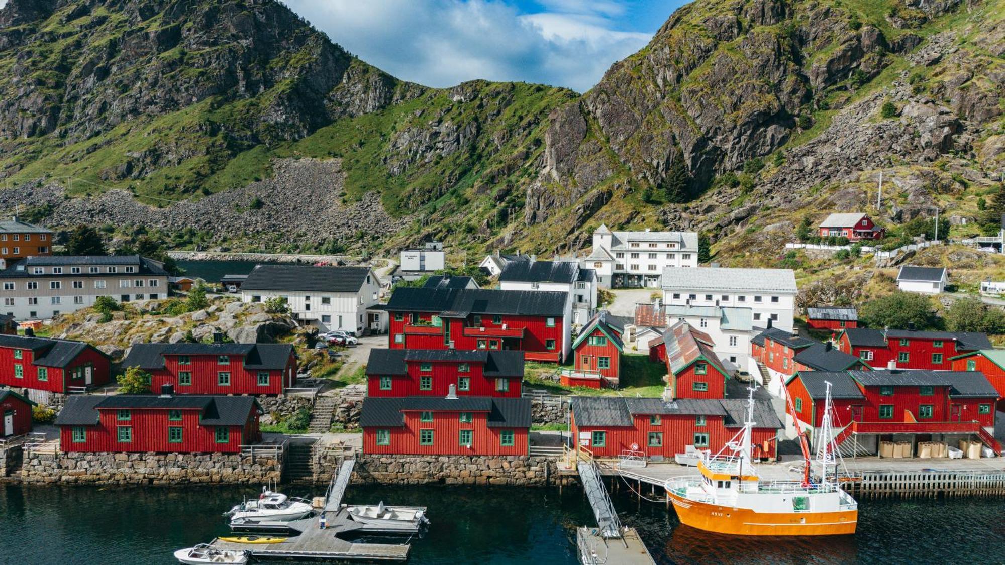 Live Lofoten Fishermen'S Cabins Stamsund Exterior photo