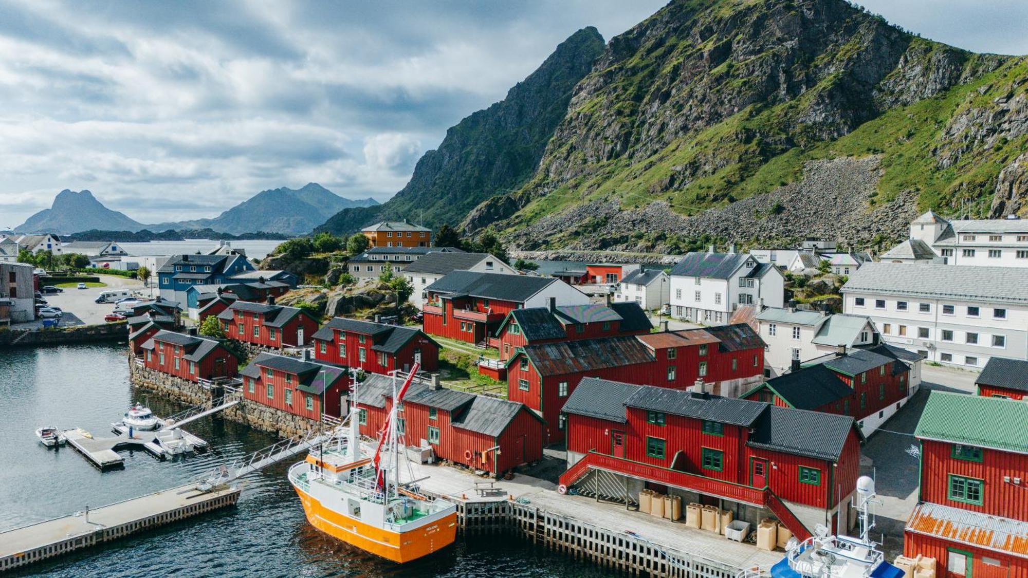 Live Lofoten Fishermen'S Cabins Stamsund Exterior photo